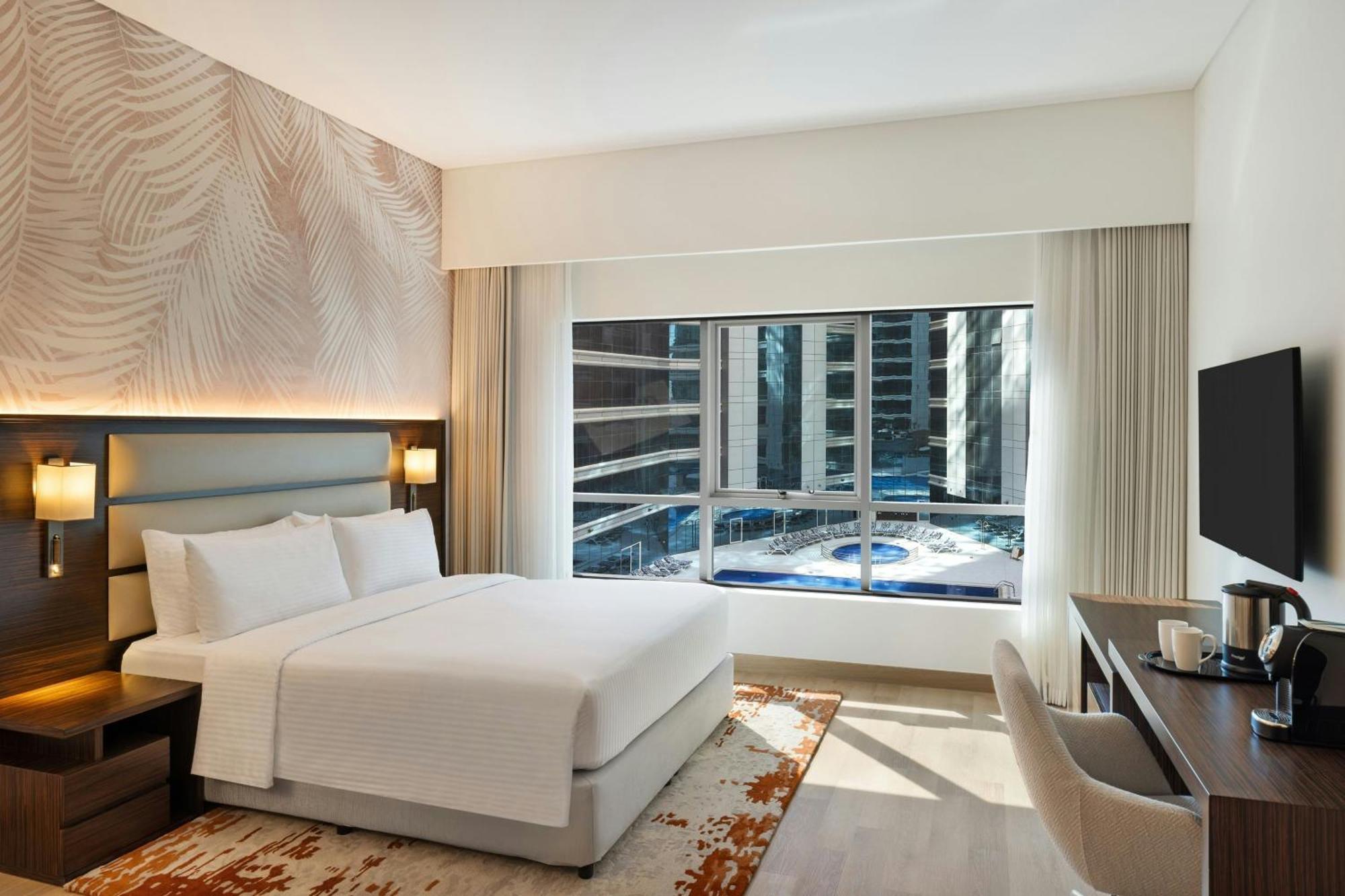 Deluxe King Room with Pool View,1742897548:JPEG